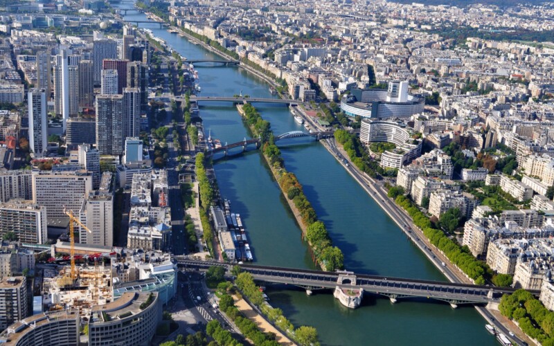 Paris Courbevoie